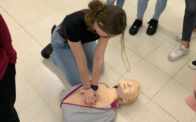 Curso de primeros auxilios para el grupo de DBH4